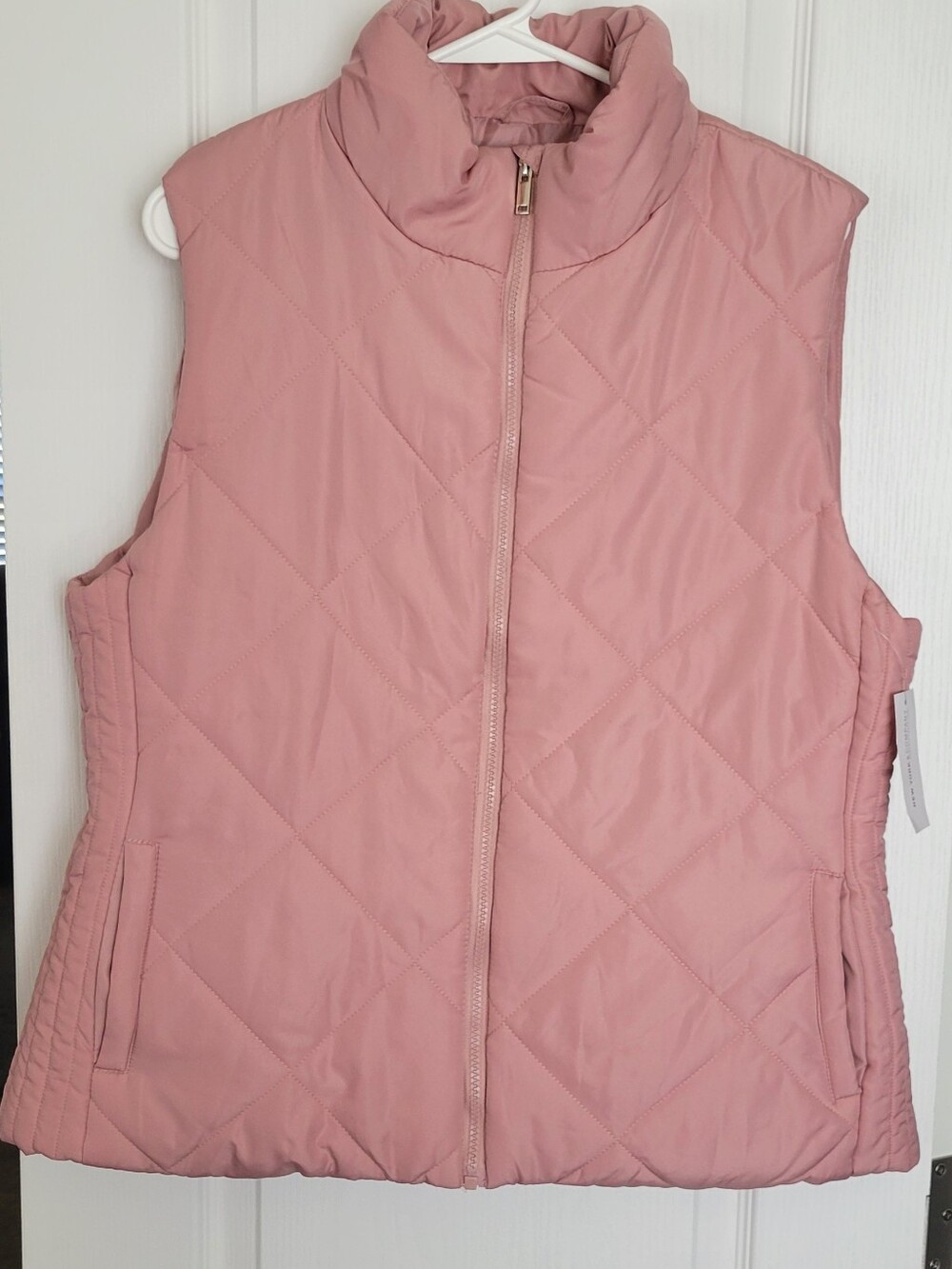New York & Company Dusty Pink Quilted Puffer Vest NY&CO. NWT